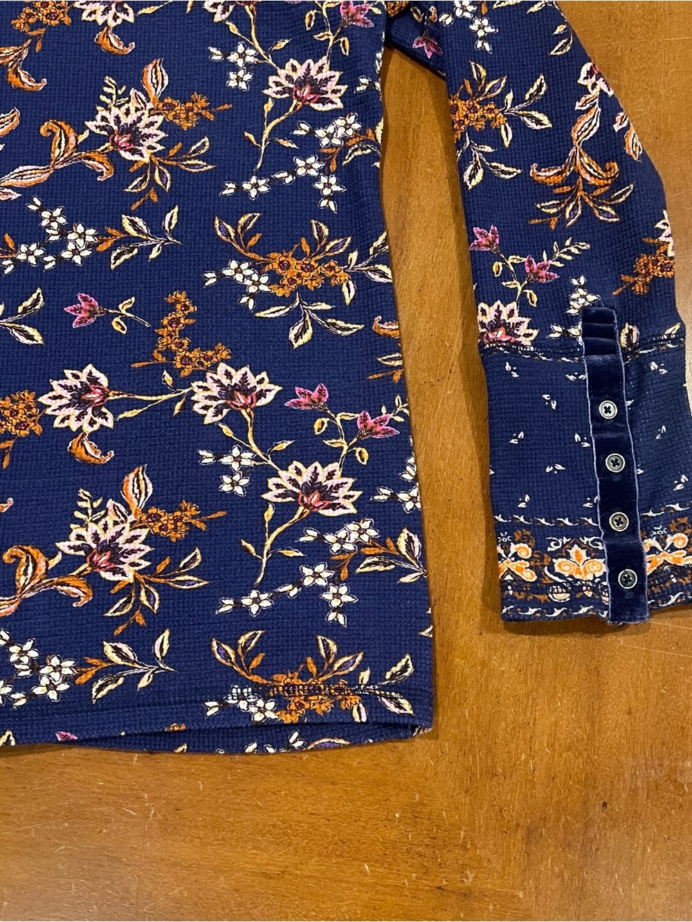 Sundance Loretta Cobalt Blue Floral Long-Sleeve Waffle Thermal XL Crewneck Boho - Picture 8 of 16